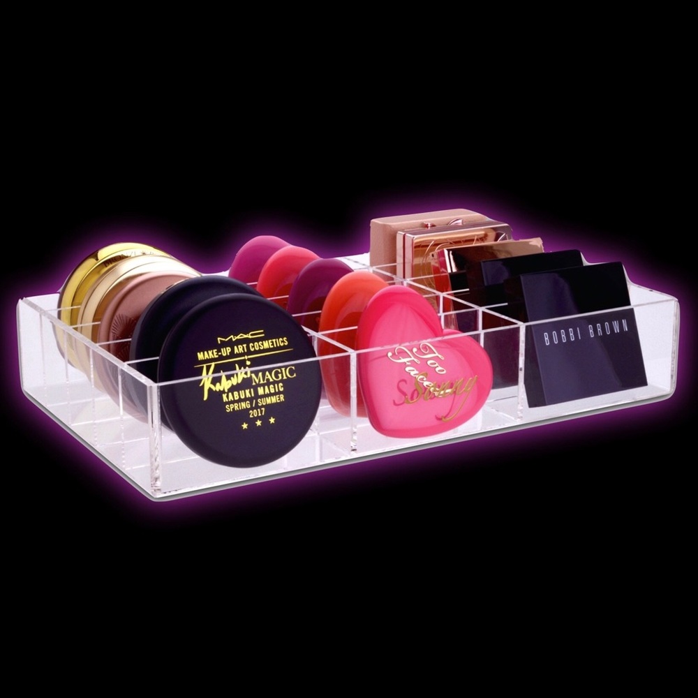 Sonny Cosmetics Halfsie compact organizer makeup
